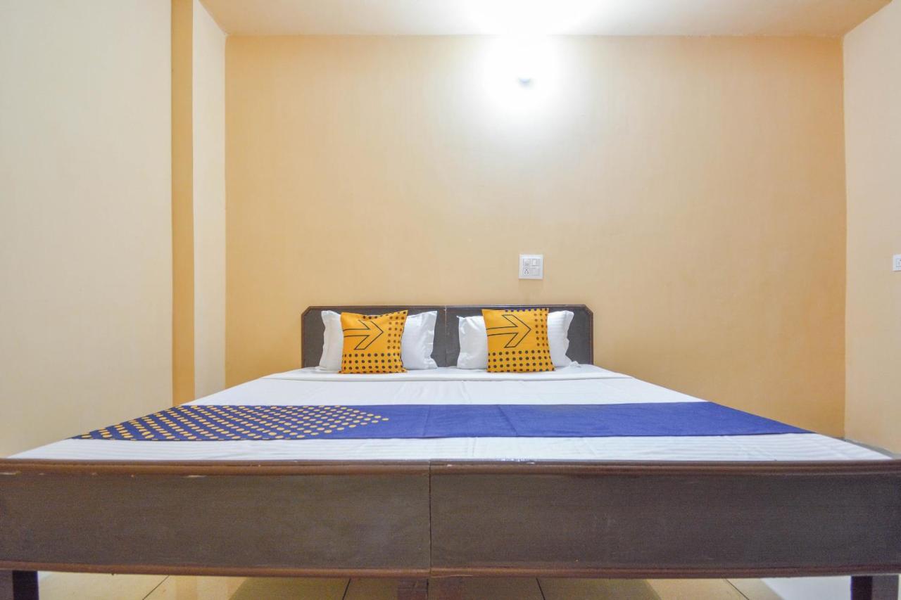 Spot On Hotel Diamond Sohana Ngoại thất bức ảnh